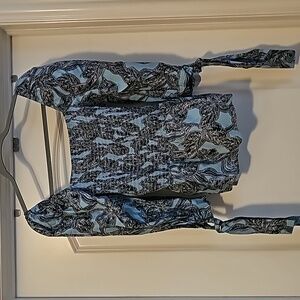 EUC Time & Tru Size Large Top